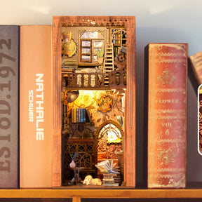 Dollhouse Miniature Bookish Nook Kit